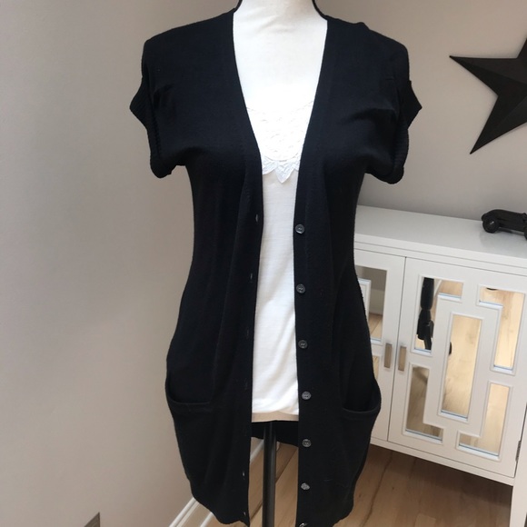 Ann Taylor SS Long Cardigan. Black. Size XS. EUC - Picture 8 of 8